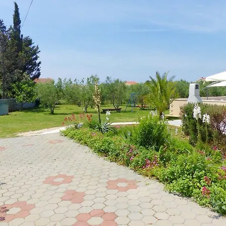 Holiday home Holiday Stipe Vrsi