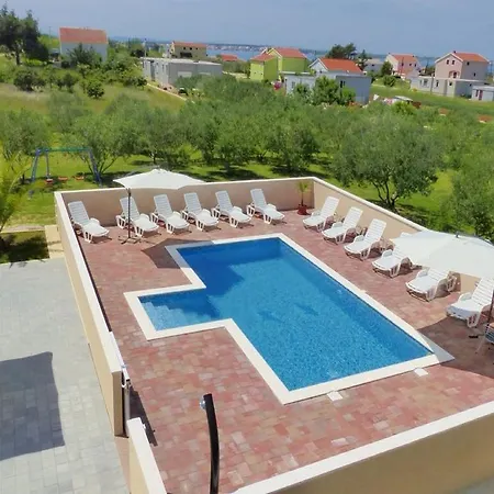 Holiday Stipe Holiday home